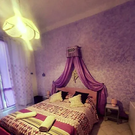 La Maison Des Caprices_ _stazione_5terre لا سبيتسْيا